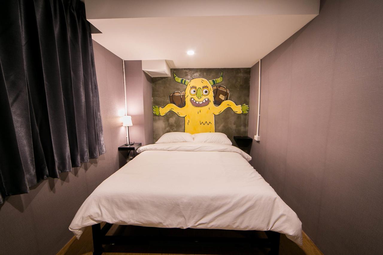 In My Bed Hostel Bangkok Szoba fotó
